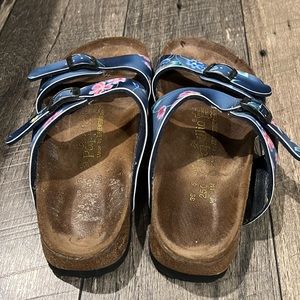 Authentic Papadillo by Birkenstock floral sandals sz 8